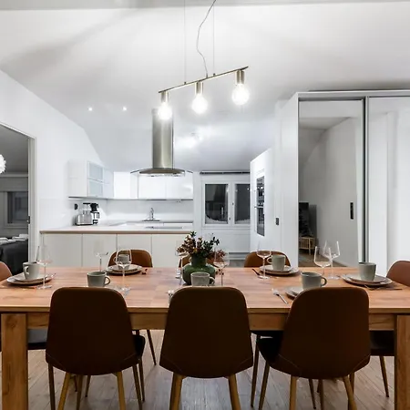 Appartamento Kammi - Spacious Penthouse In The Downtown With Sauna